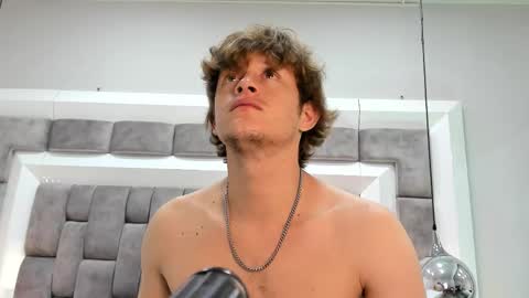 Anthony King online show from October 9, 8:25 pm