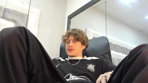 Anthony King online show from October 10, 8:35 pm