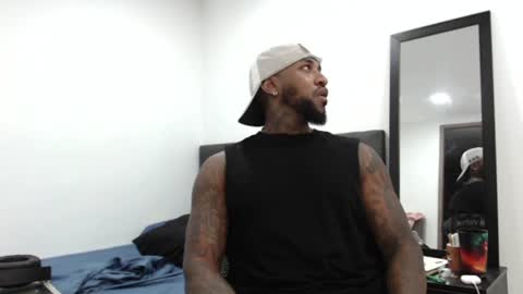 antwanblack11 online show from December 14, 12:23 pm