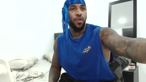 antwanblack11 online show from March 5, 2:57 am