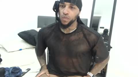 antwanblack11 online show from November 7, 12:14 am