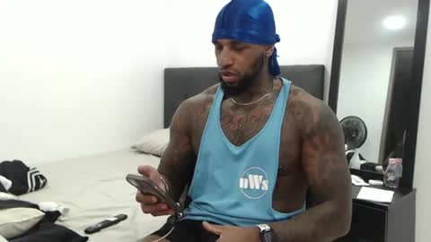 antwanblack11 online show from September 28, 5:55 pm