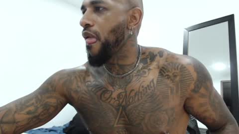 antwanblack11 online show from December 25, 1:10 am