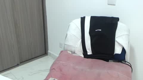 antwanblack11 online show from November 18, 11:15 pm