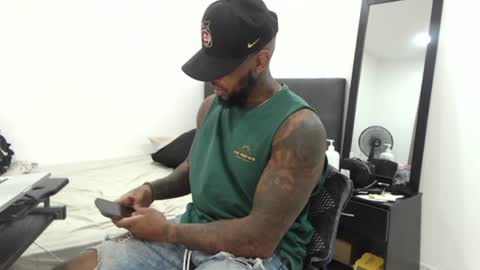 antwanblack11 online show from September 13, 3:02 pm