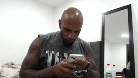 antwanblack11 online show from January 18, 3:57 am