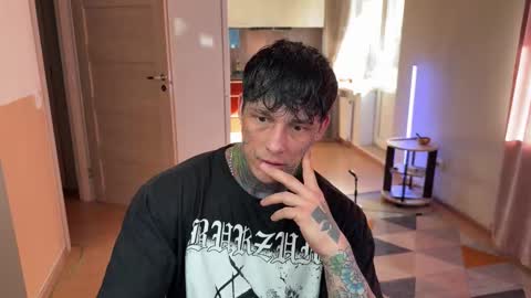 Tom online show from March 22, 8:30 am