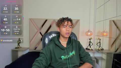 anyelotwink online show from April 10, 6:20 am