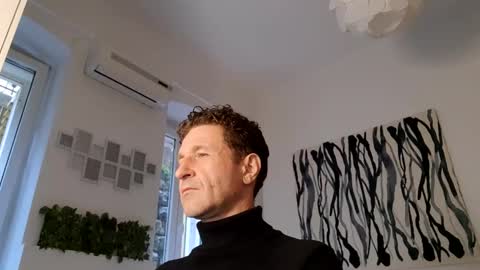 apollobest77 online show from February 12, 8:09 am