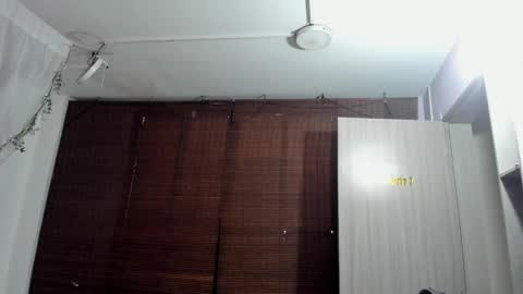 Snapshot of apolo_bianco_ chatting on December 3, 11:32 am APOLO online show from December 3, 11:32 am