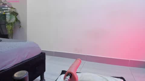 Snapshot of apolo_bianco_ chatting on September 18, 11:40 pm APOLO online show from September 18, 11:40 pm