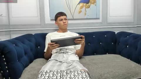   online show from March 10, 2:28 am