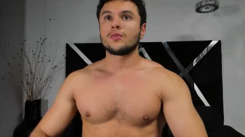 Snapshot of apolo_klein1 chatting on September 26, 10:57 am Apolo online show from September 26, 10:57 am