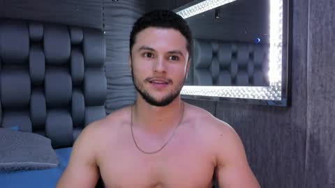 Snapshot of apolo_klein1 chatting on February 16, 6:10 am Apolo online show from February 16, 6:10 am