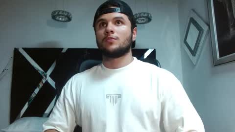 Snapshot of apolo_klein1 chatting on October 10, 7:46 am Apolo online show from October 10, 7:46 am