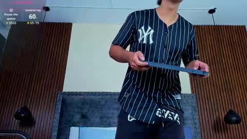 Apolo online show from October 18, 8:58 pm