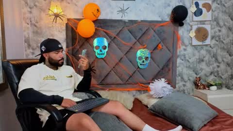 Apolo online show from October 14, 1:23 am