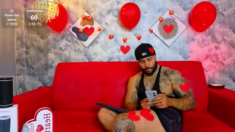 Apolo online show from February 14, 9:21 pm