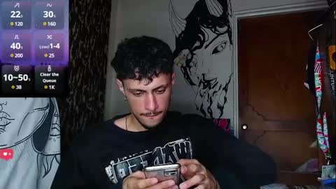 Snapshot of apolo_s chatting on February 13, 5:26 am Andres online show from February 13, 5:26 am
