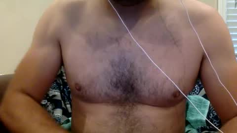 Snapshot of applesauce1584 chatting on February 10, 5:19 pm Display Name online show from February 10, 5:19 pm