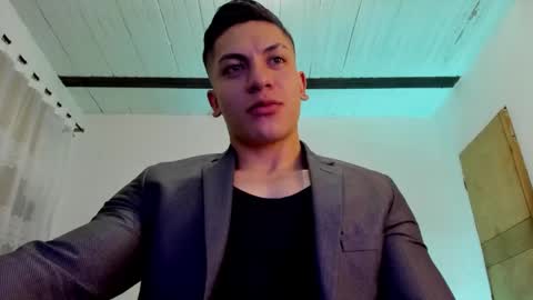 Jonathan online show from February 3, 11:36 pm
