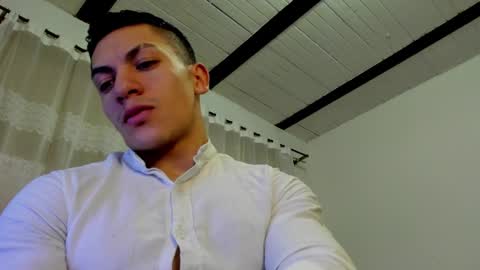 Jonathan online show from December 6, 10:52 pm