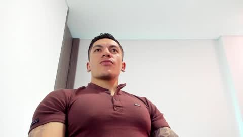 Jonathan online show from May 28, 6:28 pm