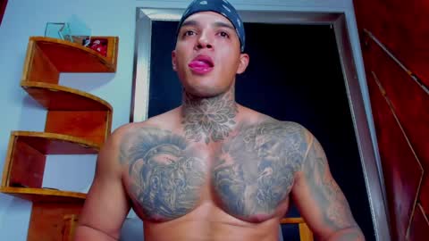 AquilesElpapi online show from April 10, 6:31 am