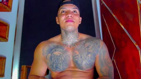 AquilesElpapi online show from March 20, 5:22 am