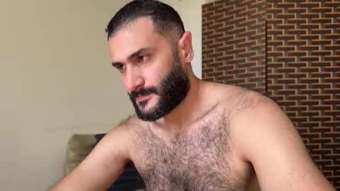 hairycub online show from November 4, 6:25 am