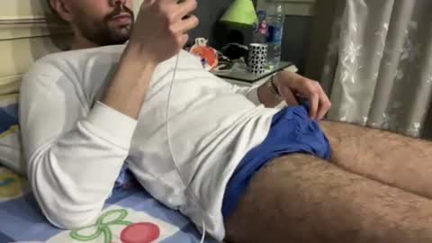 Egyptian Man online show from February 1, 3:08 am