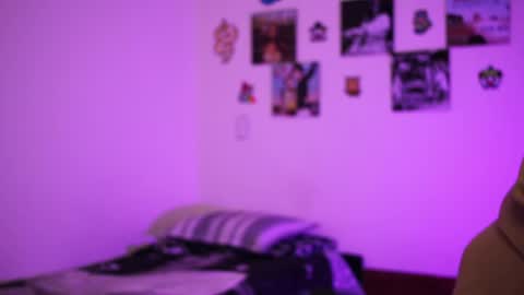 Snapshot of archi_love chatting on September 21, 2:28 pm ARCHIBALDO online show from September 21, 2:28 pm