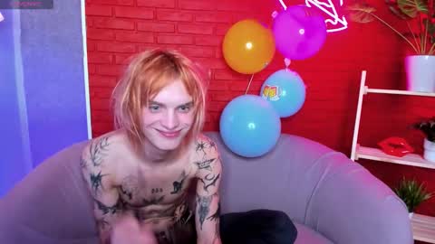 archiehali online show from September 29, 8:59 pm