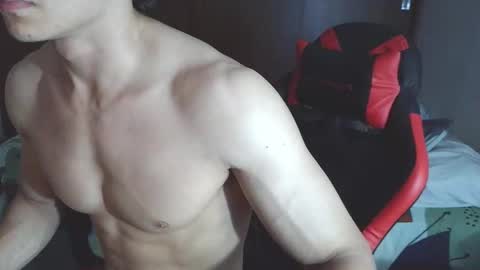 Snapshot of ares_aestheticgod chatting on September 15, 4:25 am Ares D online show from September 15, 4:25 am