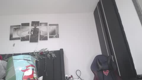 ARES online show from December 26, 12:49 pm