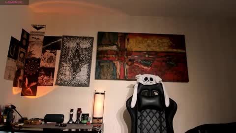 aress444 online show from January 13, 8:35 pm