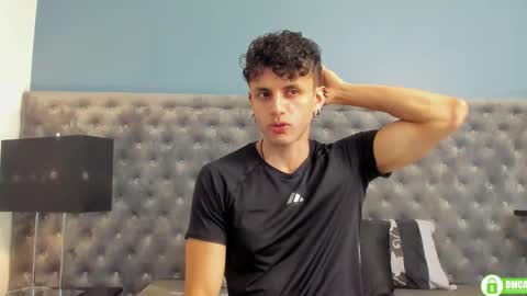 ariasaadeh online show from November 20, 12:48 pm