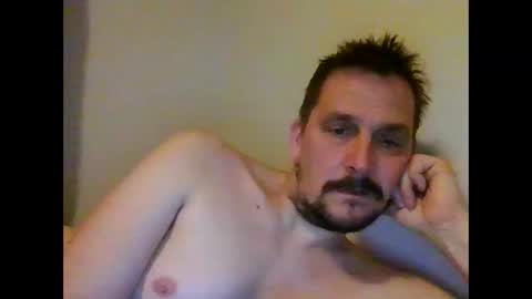 Snapshot of ariparikrigsmann chatting on March 9, 9:25 pm ariparikrigsmann online show from March 9, 9:25 pm
