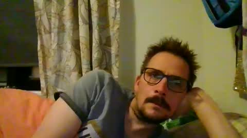 Snapshot of ariparikrigsmann chatting on January 23, 10:11 pm ariparikrigsmann online show from January 23, 10:11 pm