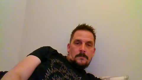 Snapshot of ariparikrigsmann chatting on December 15, 9:09 pm ariparikrigsmann online show from December 15, 9:09 pm