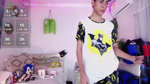 armond online show from April 12, 5:53 am