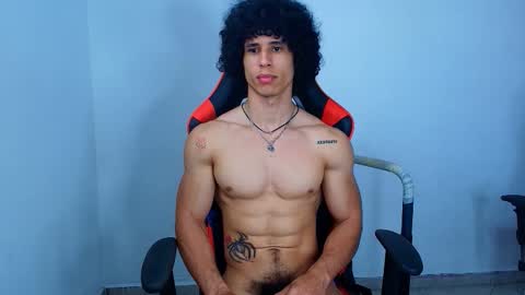 Snapshot of arnold_black69 chatting on September 10, 1:32 pm arnold black online show from September 10, 1:32 pm