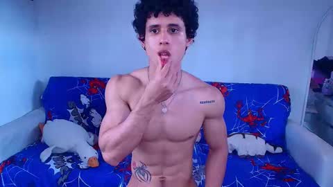 Snapshot of arnold_black69 chatting on February 27, 8:09 pm arnold black online show from February 27, 8:09 pm