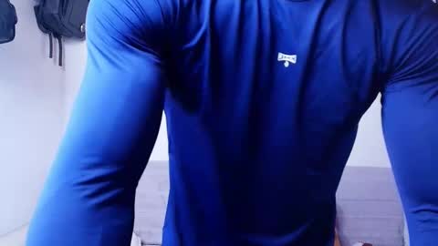 Snapshot of arnold_black69 chatting on March 8, 7:40 pm arnold black online show from March 8, 7:40 pm