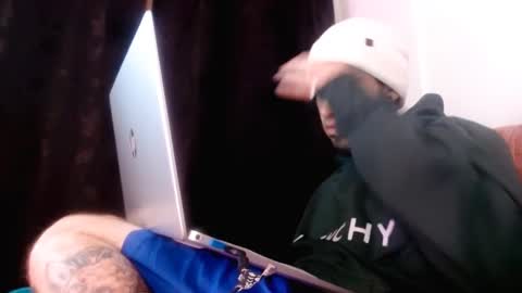 aron 15 online show from January 31, 5:19 am