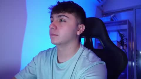aron__cooper online show from July 18, 4:41 am