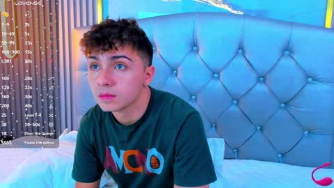 aron__cooper online show from December 13, 2:43 am