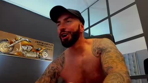 AronGrant online show from July 18, 10:09 am