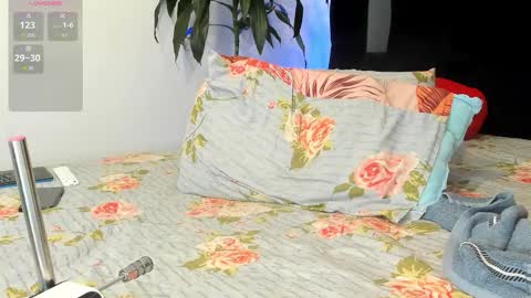 Arthur online show from March 29, 7:14 pm