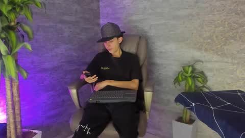 arthurcox_ online show from October 7, 5:28 pm